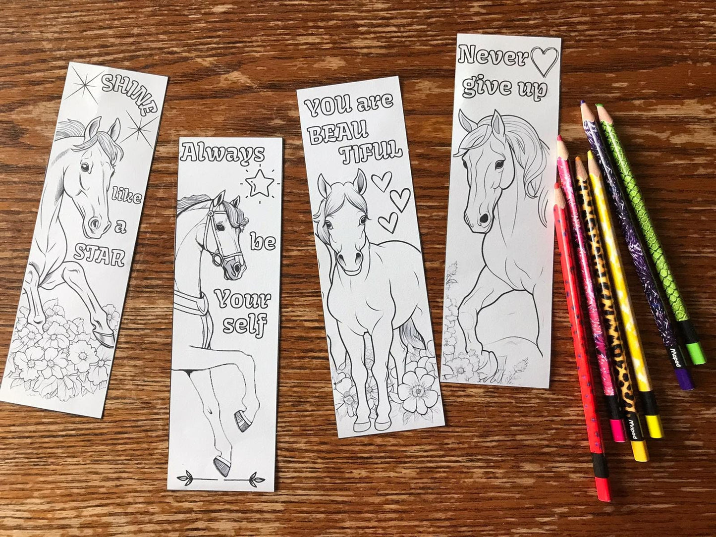 4 horse bookmarks and colors