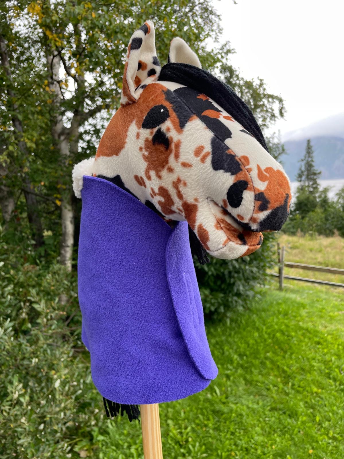 Hobby horse blanket dark purple